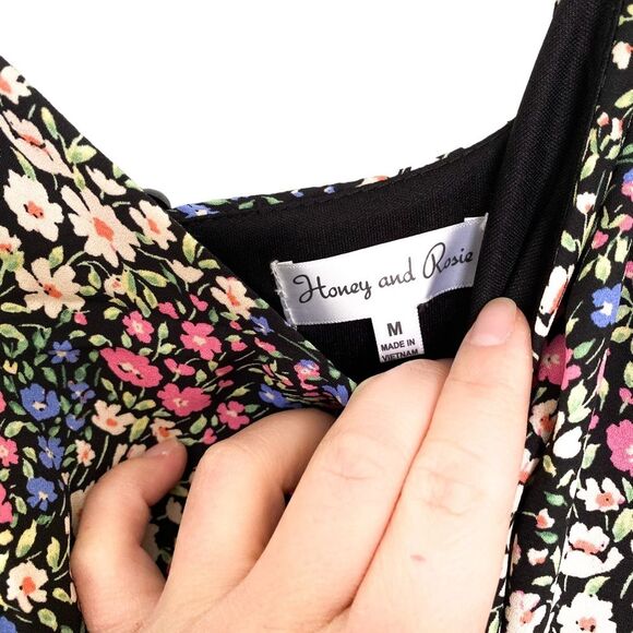 Honey and Rosie Black Multicolor Floral Sleeveless Playsuit Jumpsuit Medium - Picture 3 of 11